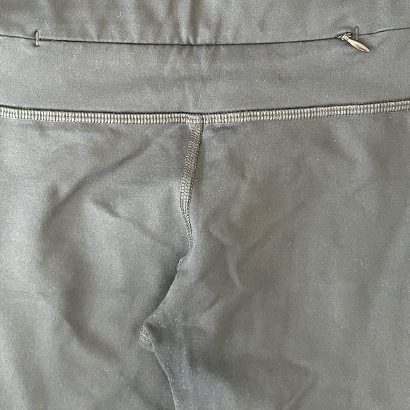 EUC Nancy Rose Performance Leggings with Star Design. No Size Estimated Small. - Picture 6 of 9